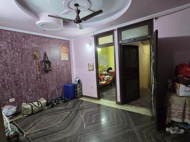 Flat for sale in East Delhi, Deri