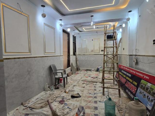 Flat for sale in East Delhi, Deri