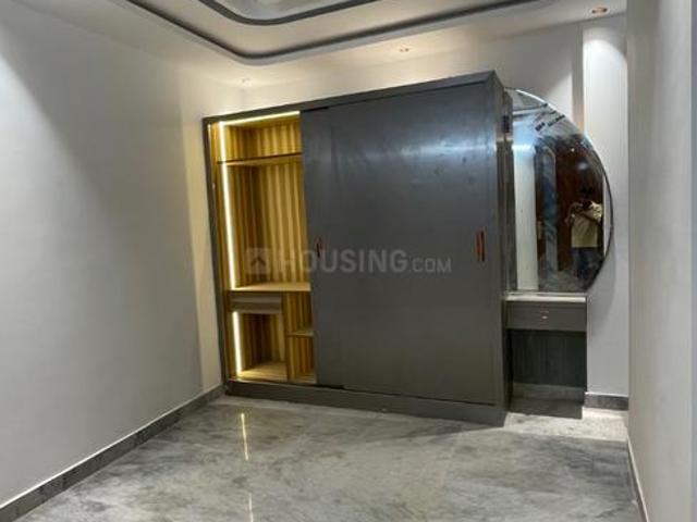 Flat for sale in East Delhi, Deri