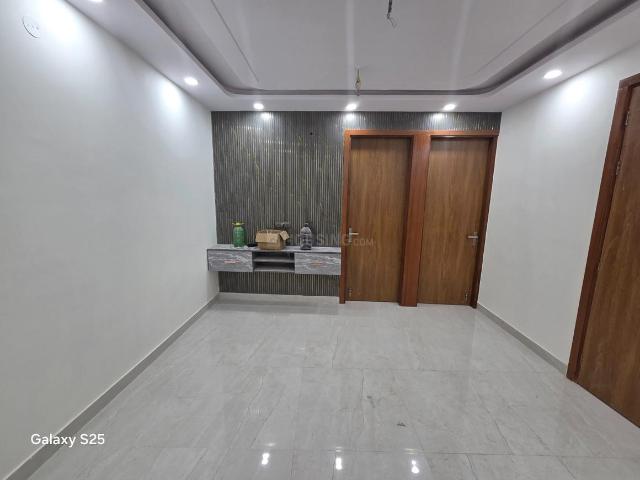 Flat for sale in East Delhi, Deri