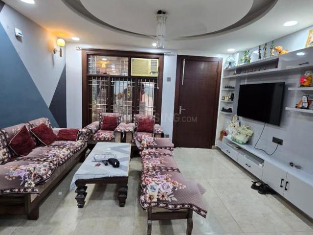 Flat for sale in East Delhi, Deri
