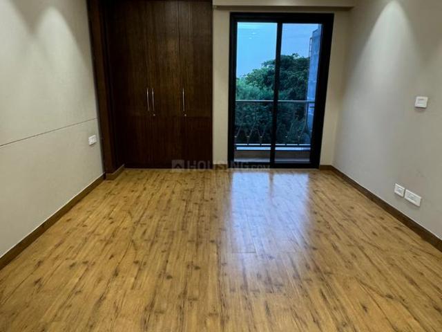 Flat for rent in Deri