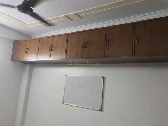 Flat for rent in South West Delhi, Deri