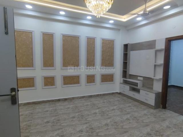 Flat for sale in South West Delhi, Deri