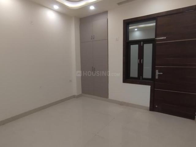 Flat for sale in South West Delhi, Deri