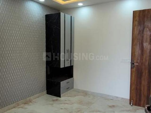 Flat for sale in South West Delhi, Deri