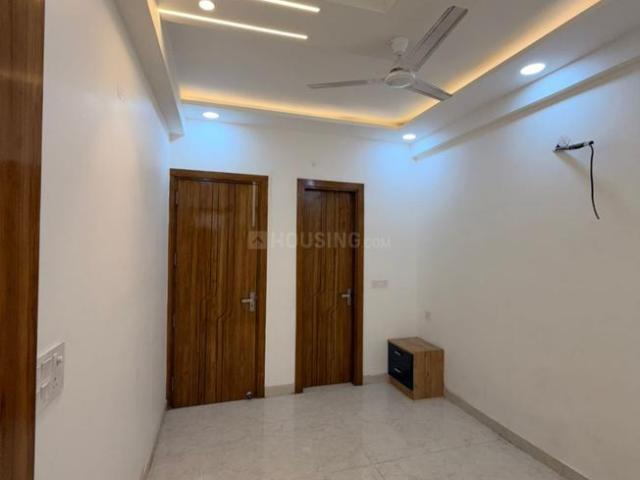 Flat for sale in South West Delhi, Deri