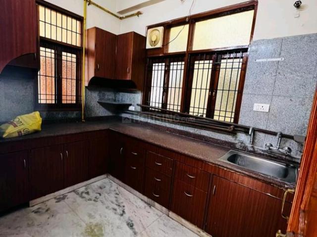Flat for rent in Varanasi, Arunachal Pradesh