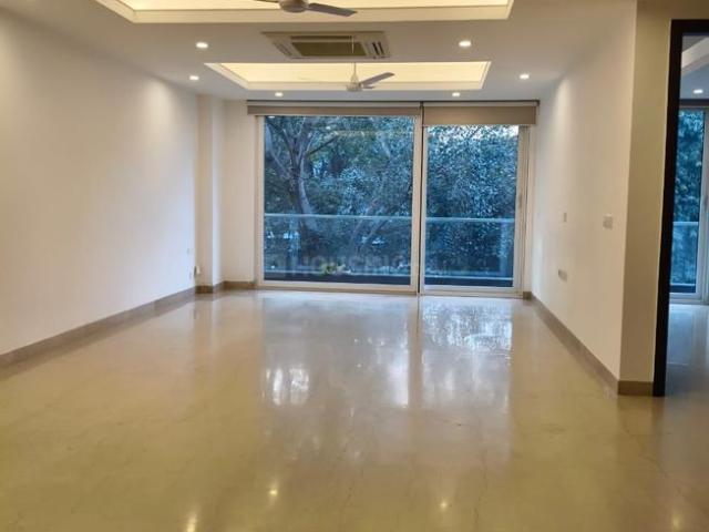 Flat for rent in Deri