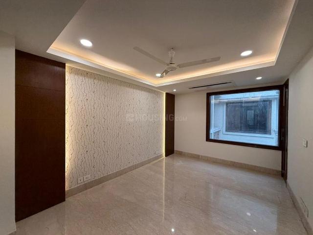 Flat for rent in Deri
