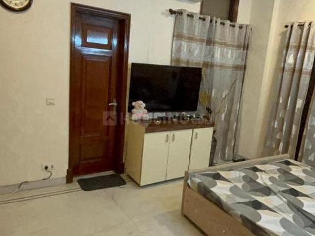 Flat for rent in South Delhi, Deri