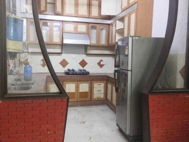 Flat for rent in South Delhi, Deri