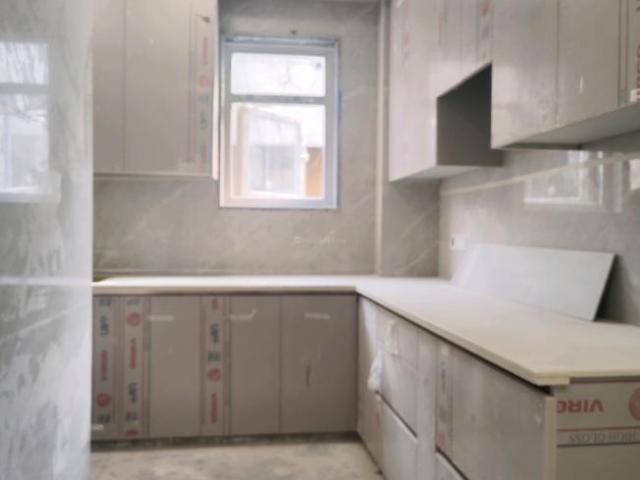 Flat for rent in South Delhi, Deri
