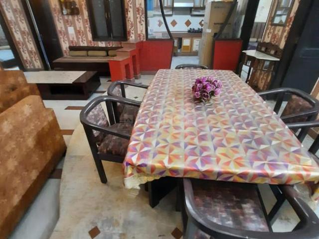 Flat for rent in South Delhi, Deri