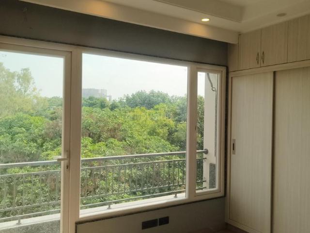 Flat for rent in South Delhi, Deri