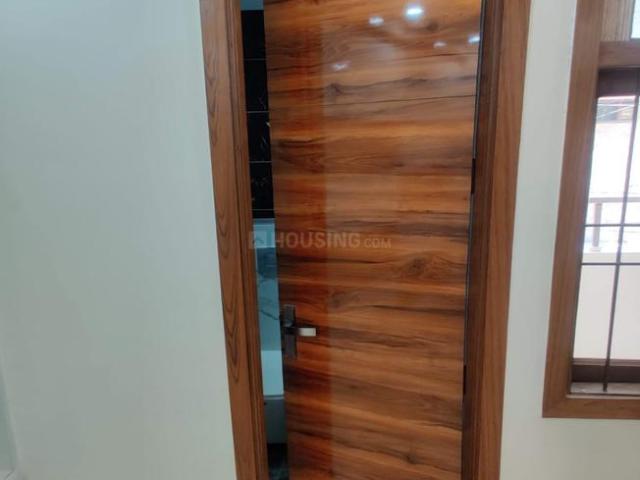Flat for rent in South Delhi, Deri