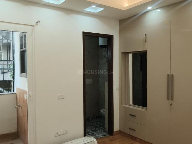 Flat for rent in South Delhi, Deri