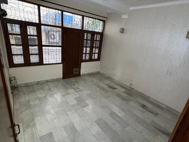 Flat for rent in South Delhi, Deri