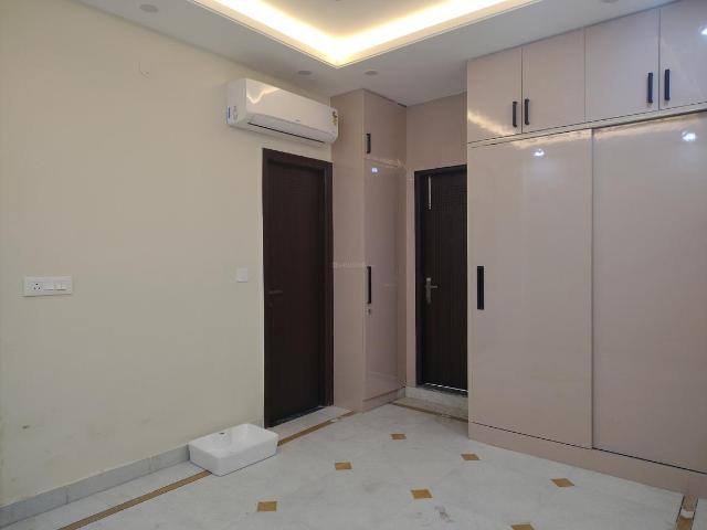 Flat for rent in South Delhi, Deri