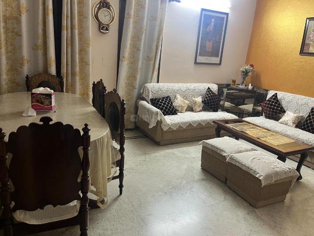 Flat for sale in South Delhi, Deri