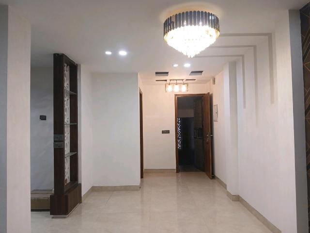 Flat for rent in Mansarovar Garden, Delhi