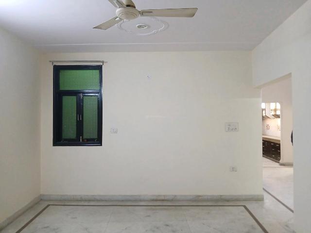 Flat for rent in Mansarovar Garden, Delhi