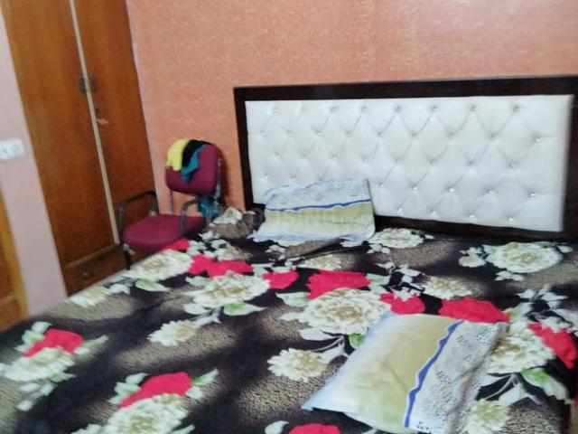 Flat for rent in East Delhi, Deri