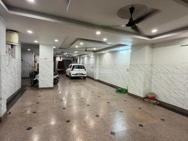 Flat for rent in East Delhi, Deri