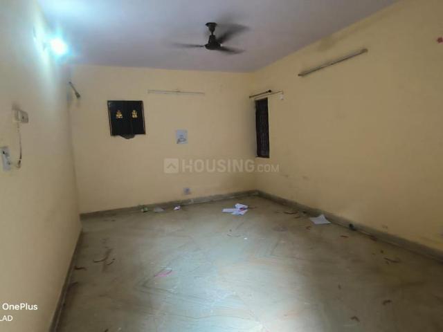 Flat for rent in East Delhi, Deri