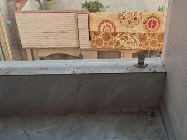 Flat for sale in East Delhi, Deri
