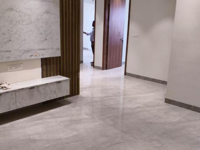 Flat for sale in East Delhi, Deri