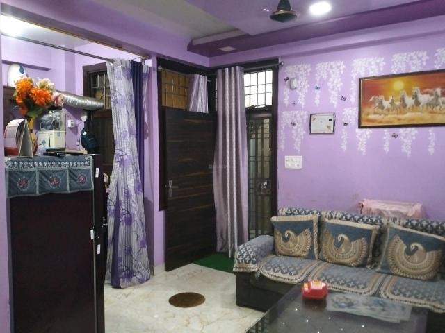 Flat for sale in East Delhi, Deri