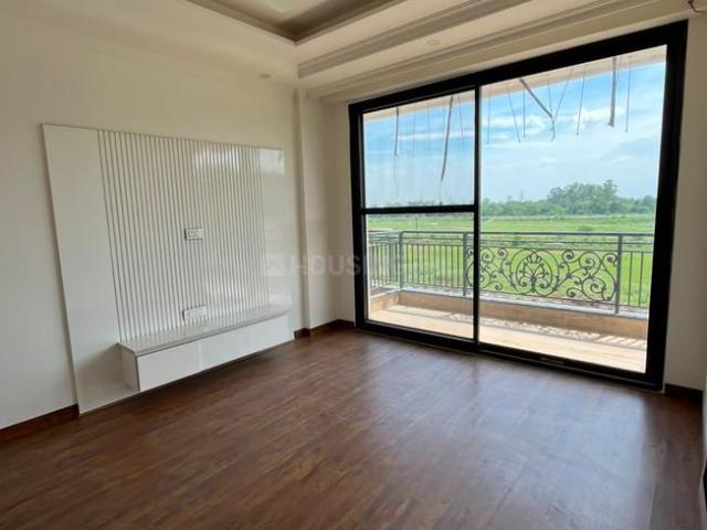 Flat for sale in Hariana