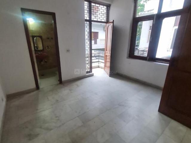 Flat for rent in North Delhi, Deri