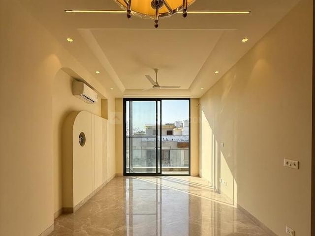 Flat for sale in North Delhi, Delhi