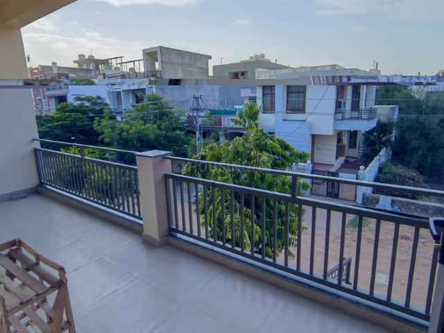Flat for rent in Pink City, Rajasthan