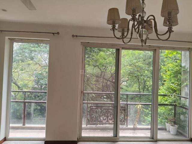 Flat for rent in Deri
