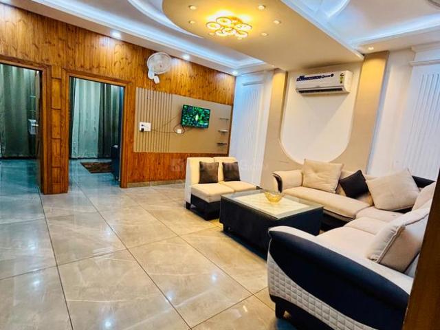 Flat for rent in Punjab