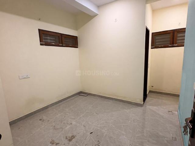 Flat for rent in Najafgarh, Delhi
