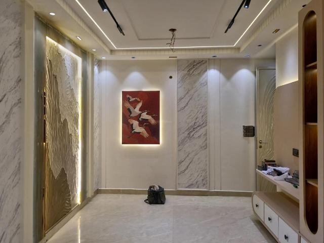 Flat for sale in South West Delhi, Deri