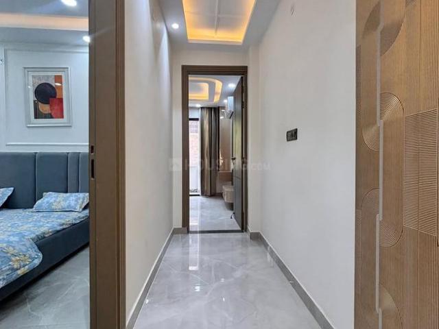 Flat for sale in South West Delhi, Deri