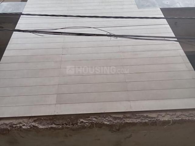 Flat for sale in West Delhi, Deri