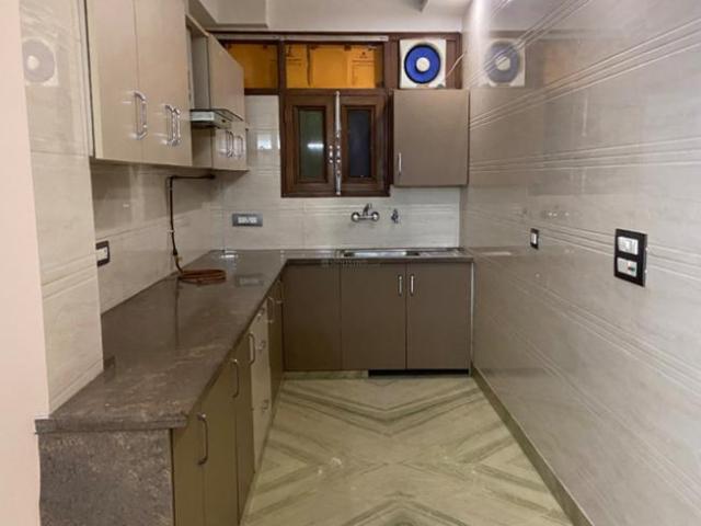 Flat for rent in Deri
