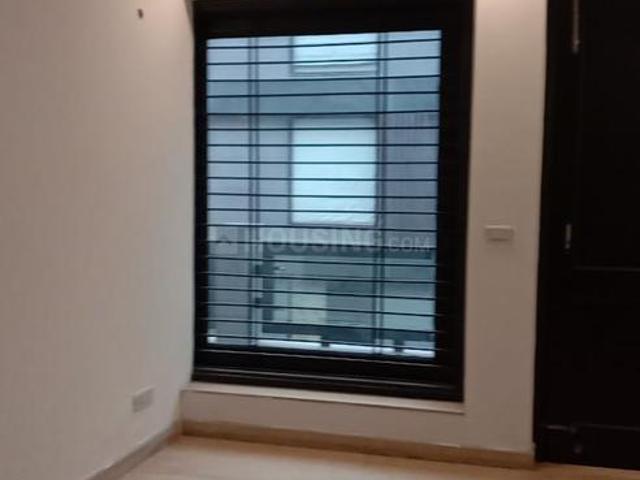 Flat for rent in Deri