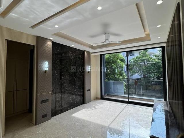 Flat for rent in Deri