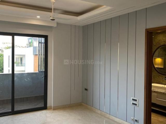 Flat for rent in Deri