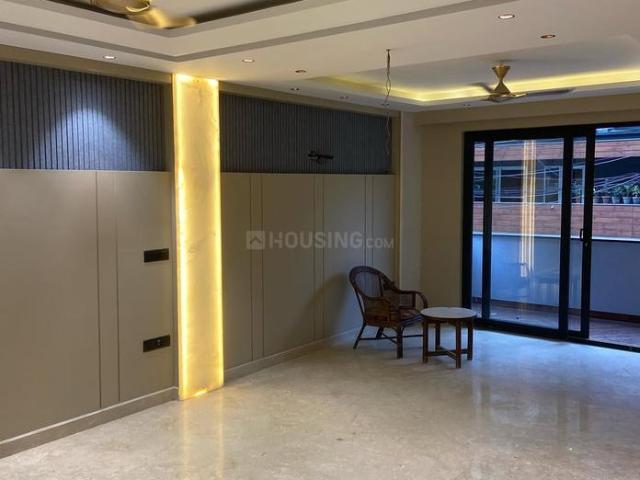 Flat for rent in Deri