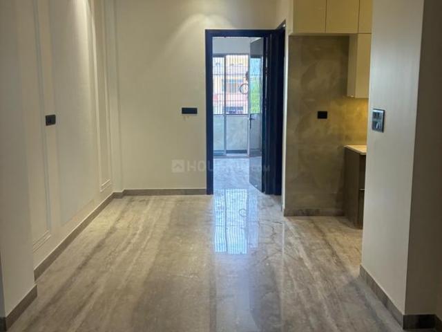 Flat for rent in Deri