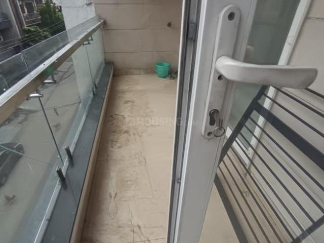 Flat for rent in Deri