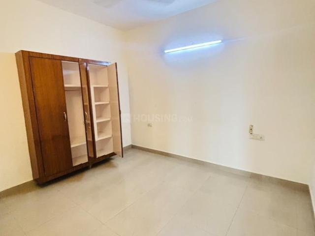 Flat for rent in Deri